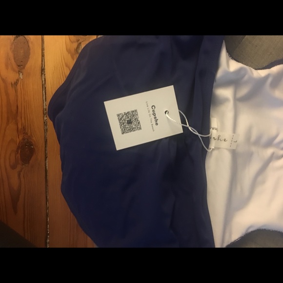 Bathing suit - Picture 2 of 2